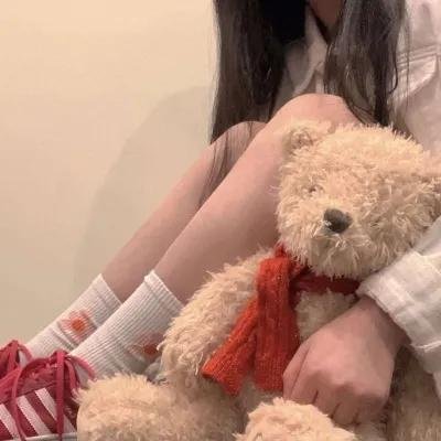 玉女含苞朵朵开